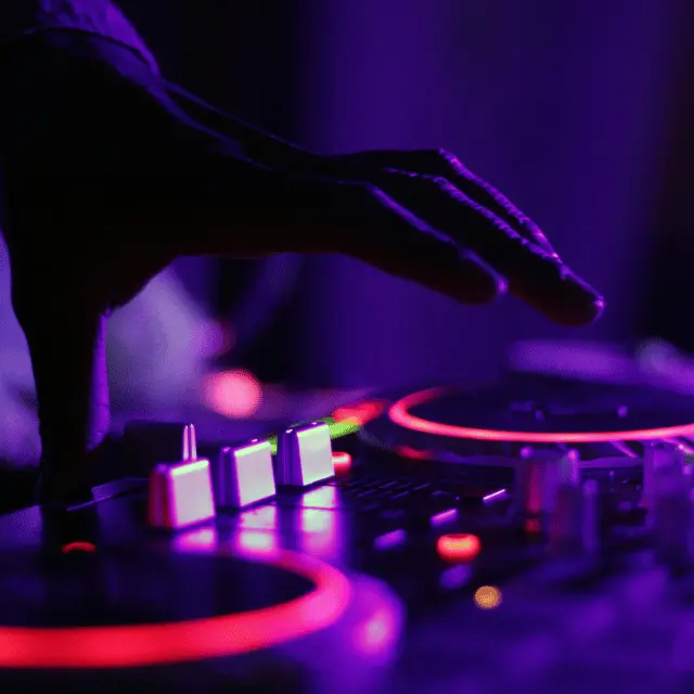 5 mistakes in choose a DJ